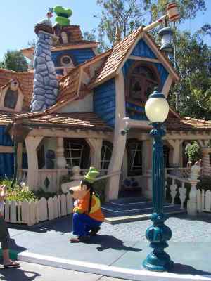 Goofy's house